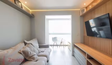 Apartamento à venda em Parque São Jorge, São Paulo-SP: 3 quartos, 1 suíte, 2 salas, 2 banheiros, 2 vagas, 72m².