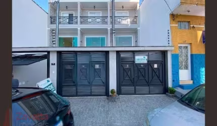 Casa à venda em São Paulo-SP com 4 quartos, 1 suite e 2 salas no bairro Parque Vitória - 122m² e 2 vagas de garagem!