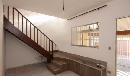 Magnífica Casa à Venda em São Paulo-SP, Bairro Tucuruvi! 2 Quartos, 2 Salas, 2 Banheiros, 1 Vaga de Garagem, 90m²!