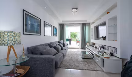 Casa com 3 quartos à venda na Rua Diogo Pereira País, 274, Vila Marari, São Paulo por R$ 649.000