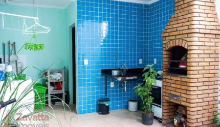Excelente oportunidade de investimento em São Paulo-SP: Casa à venda na Vila Leonor, com 2 quartos, 2 salas, 1 banheiro, garagem e 94m².