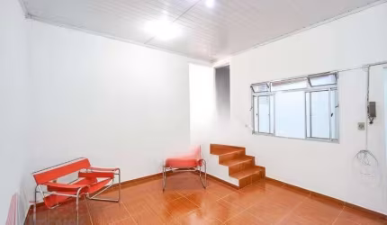 Imperdível casa de condomínio à venda no Tatuapé, São Paulo-SP: 3 quartos, 1 suíte, 2 salas, 2 banheiros, 2 vagas, 100m²
