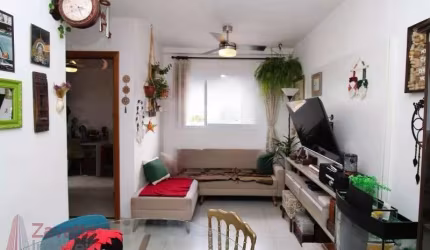 Apartamento à venda na Vila Leonor, São Paulo-SP: 2 quartos, 2 salas, 1 banheiro, 1 vaga de garagem, 43,00 m² de área.