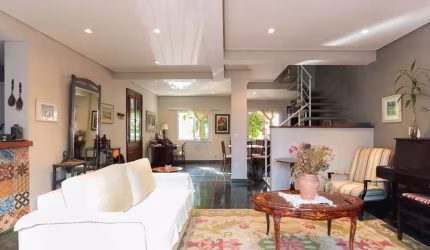 Casa em condomínio fechado com 4 quartos à venda na Rua Doutora Romilda Valentino, 101, Aclimação, São Paulo por R$ 1.800.000