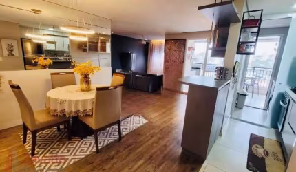 Apartamento à venda em São Paulo - Vila Guilherme: 3 quartos, 1 suíte, 2 salas, 2 banheiros, 2 vagas de garagem.