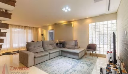 Imperdível oportunidade: Casa à venda no Tatuapé, São Paulo-SP, com 4 quartos, 3 suítes e 300m² de área.