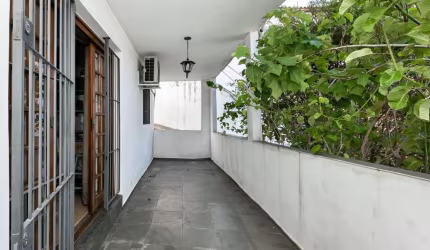 Casa com 4 quartos à venda na Rua Alberto Leal, 394, Jabaquara, São Paulo por R$ 999.000