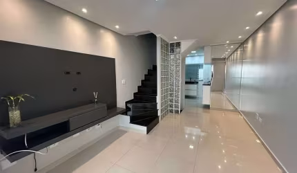 Casa em condomínio fechado com 2 quartos à venda na Rua Monte Sião, 210, Vila Granada, São Paulo por R$ 550.000