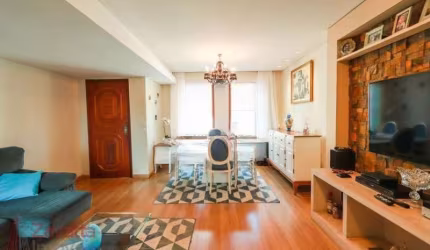 Espetacular casa à venda em São Paulo-SP, Jardim do Colégio: 4 quartos, 1 suíte, 3 salas, 4 banheiros, 4 vagas, 220m². Venha conferir!