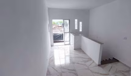 Casa Sobrespota Alta à venda no Castelo em Santos