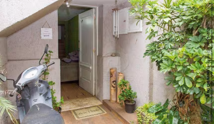 Casa à venda no Gonzaga em Santos
