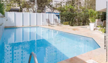 Apartamento à venda, Pitangueiras em Guarujá/SP