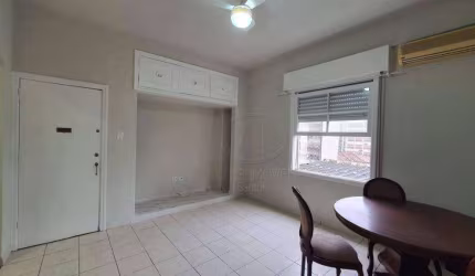 Apartamento à venda, Boqueirão em Santos/SP