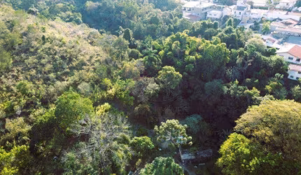 Terreno à venda- Bairro dos Francos - Serra Negra/SP