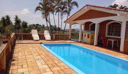 Casa à venda - Jardim Mirante - Águas de Lindóia/SP