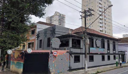 Casa para Venda ou Aluguel na Pompéia em Santos