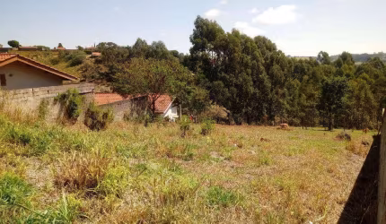 Terreno à venda- Belvedere do Lago - Serra Negra/SP
