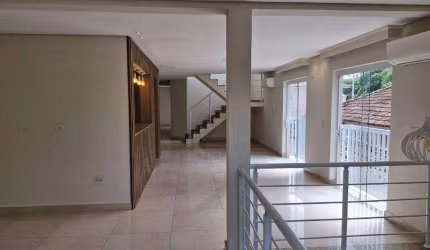 Casa a venda e locação no bairro da Aparecida com 3 dormitórios 360 m² - venda por R$ 1.810.000 ou aluguel por R$ 13.000/mês - Embaré - Santos/SP