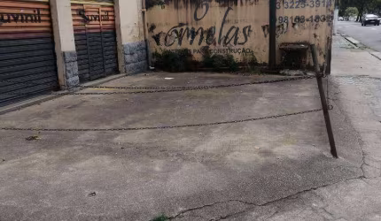 Ponto Comercial c/ apto à venda por R$ 2.000.000  Vila Belmiro - Santos