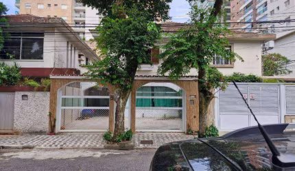 Casa com 3 dormitórios à venda, Ponta da Praia - Santos/SP