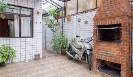 Casa à venda - Macuco - Santos/SP