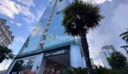 Excelente Sala Comercial no Helbor Office Joinville!-  Mobiliada e pronta para o uso.