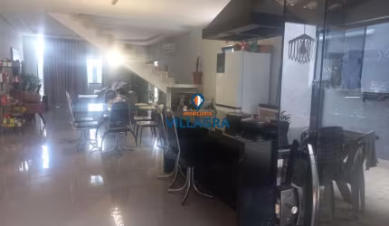 Sobrado para Venda em São José dos Campos, Setville Altos de São José, 3 dormitórios, 1 suíte, 4 banheiros, 2 vagas