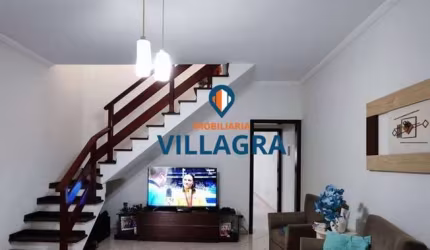 Sobrado para Venda em São José dos Campos, Residencial Bosque dos Ipês, 3 dormitórios, 1 suíte, 3 banheiros, 1 vaga