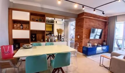 Apartamento com 2 dormitórios à venda, 68 m² por R$ 650.000,00 - Campinas - São José/SC