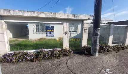 Casa com 3 dormitórios à venda, 180 m² por R$ 1.300.000,00 - Kobrasol - São José/SC