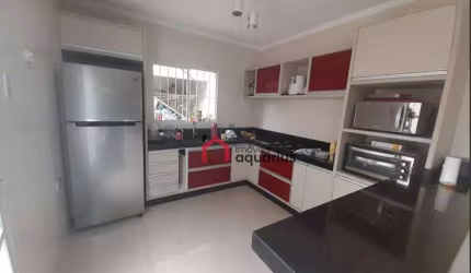 Casa com 3 dormitórios à venda, 80 m² por R$ 639.000,00 - Jardim das Indústrias - São José dos Campos/SP