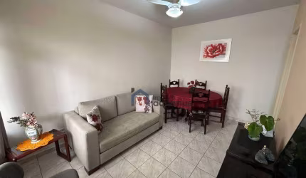 Casa com 3 dormitórios à venda, 101 m² por R$ 420.000,00 - Jardim Califórnia - Jacareí/SP