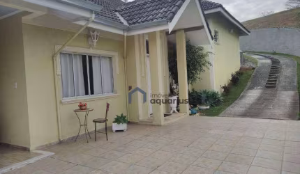 Casa com 4 dormitórios à venda, 381 m² por R$ 2.230.000,00 - Parque Mirante Do Vale - Jacareí/SP