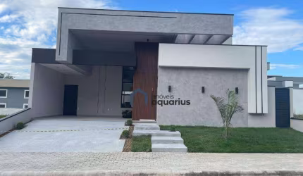 Casa com 3 dormitórios à venda, 133 m² por R$ 1.150.000,00 - Condomínio Residencial Malibu - Caçapava/SP