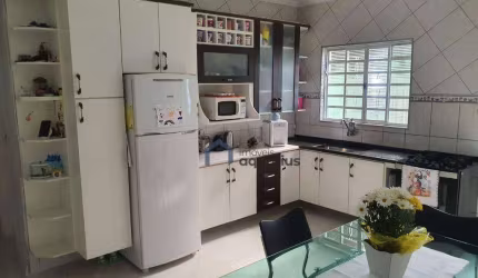 Casa com 2 dormitórios à venda, 103 m² por R$ 400.000,00 - Parque dos Príncipes - Jacareí/SP
