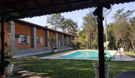 Fazenda com 6 dormitórios à venda, 6050000 m² por R$ 20.000.000,00 - Várzea Alegre - Cruzeiro/SP