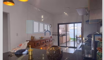 Casa com 3 dormitórios à venda, 135 m² por R$ 990.000,00 - Residecial Malibu - Caçapava/SP