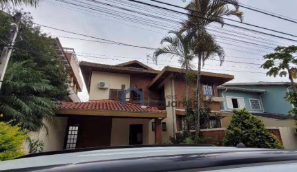 Sobrado com 4 dormitórios para alugar, 370 m² por R$ 12.425,00/mês - Jardim das Colinas - São José dos Campos/SP