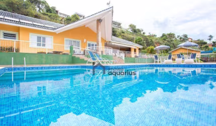 Casa com 4 dormitórios à venda, 529 m² por R$ 8.500.000,00 - Àguas de Igaratá - Igaratá/SP
