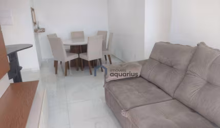 Apartamento com 3 dormitórios para alugar, 72 m² no Centro - Jacareí/SP