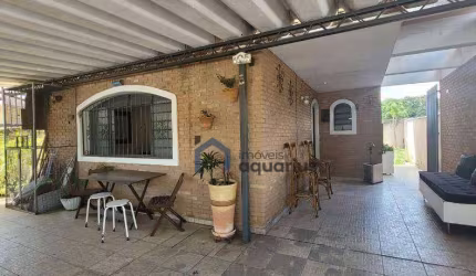Sobrado com 3 dormitórios para alugar, 140 m² por R$ 3.800/mês - Monte Castelo - São José dos Campos/SP