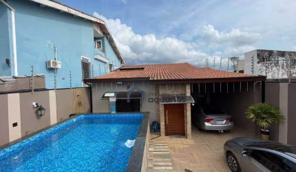 Casa com 4 dormitórios à venda, 212 m² por R$ 1.360.000,00 - Jardim Flórida - Jacareí/SP