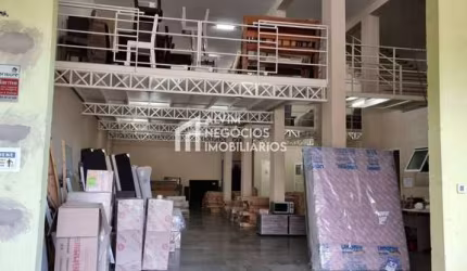 Galpão com Mezanino - Venda - 367 m² - Completo