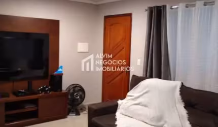Sobrado condomínio Fechado - 3 Dormitórios - 94 m²
