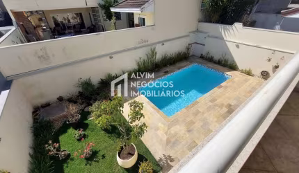 Excelente Sobrado no Urbanova com 314 m² de construção - Venda