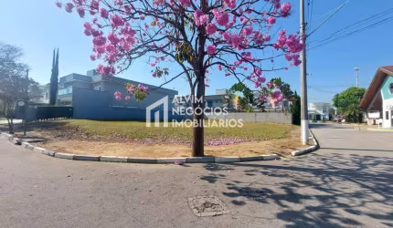 Terreno em Jacareí em condomínio fechado por R$ 560.000,00 - 372 M² ESQUINA