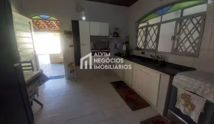 Terreno com 461m² e 04 casas em Santana - Venda