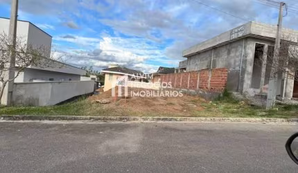 Terreno com 300 m² no Condomínio Terras do Vale