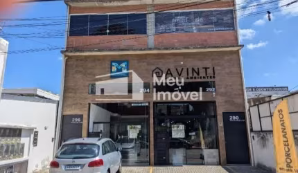 Ponto Comercial com 140m² para alugar no Jardim das Indústrias