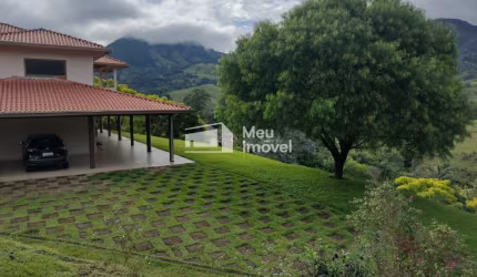 Chácara / sítio com 5 quartos à venda em Lambari